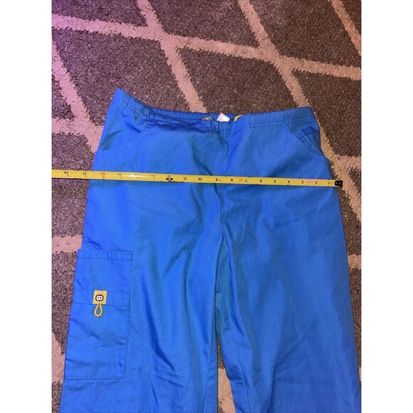 Spread Good Cheer Scrubs Top & Pants Set  Womens Sz Small Blue - Picture 10 of 11